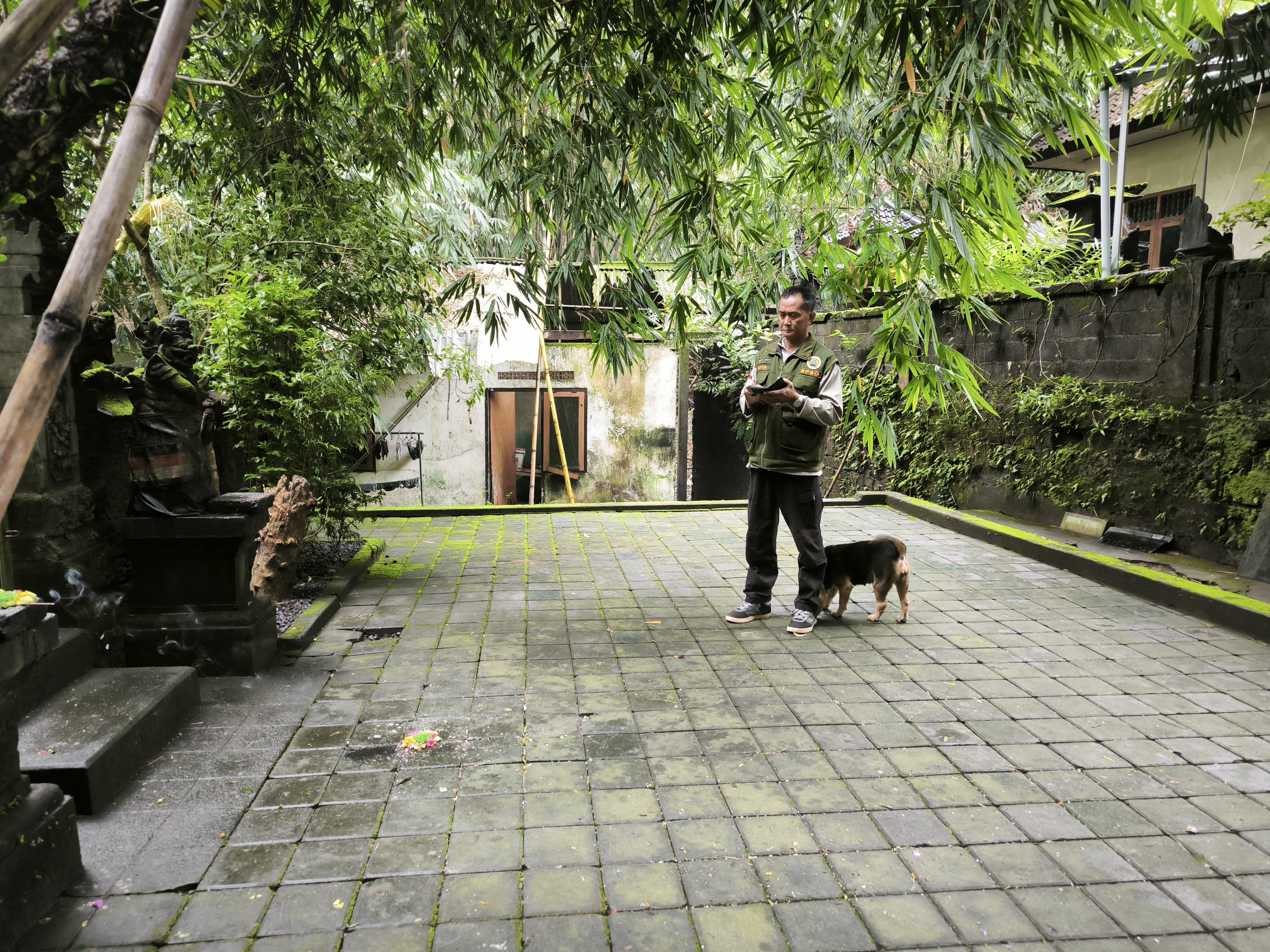 Peninjauan Taman Beji Pura Dalem Singasari