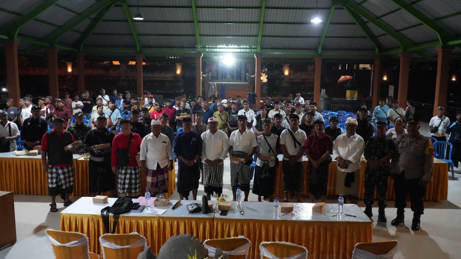 Pembinaan Sipandu Beradat Desa Adat Pohgading Digelar di Wantilan Desa Adat Pohgading