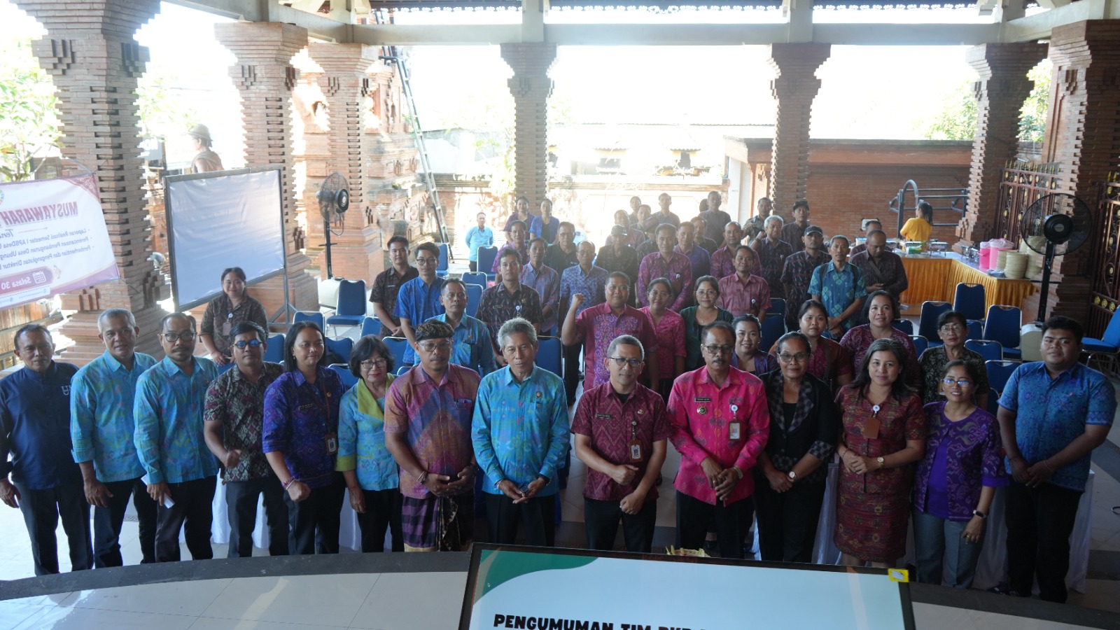 PEMERINTAH DESA UBUNG KAJA GELAR MUSYAWARAH DESA BAHAS REALISASI APBDESA, PERENCANAAN PEMBANGUNAN 2027, DAN PENGANGKATAN DIREKTUR BUMDES