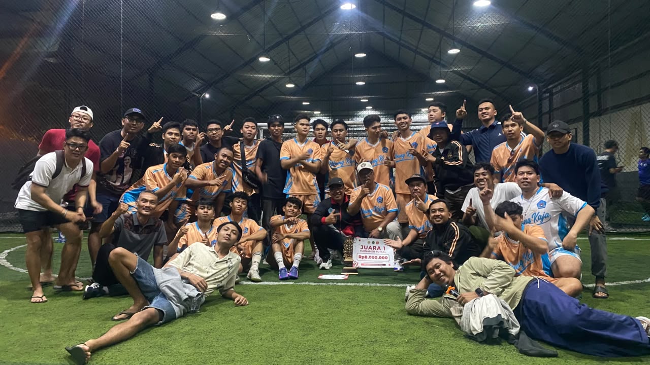 TIM FUTSAL DESA UBUNG KAJA KEMBALI JUARA