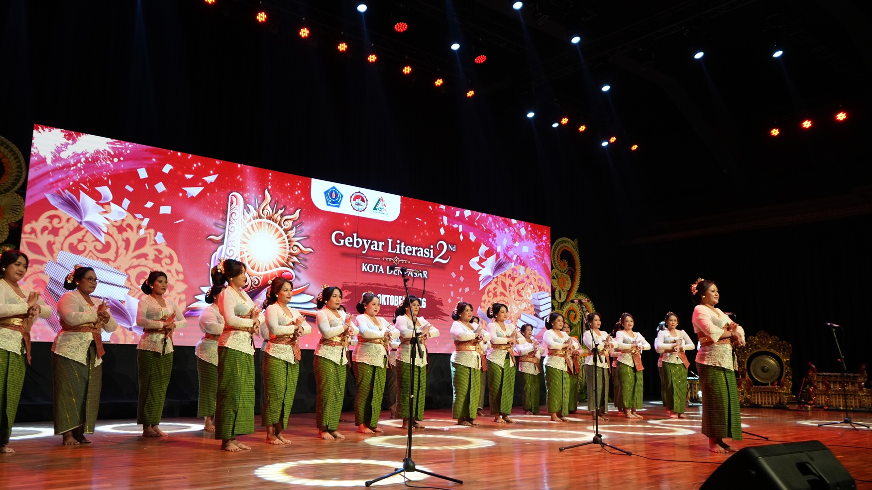 Tim Paduan Suara PKK Desa Ubung Kaja Raih Juara 1 Lomba Paduan Suara Tahun 2026